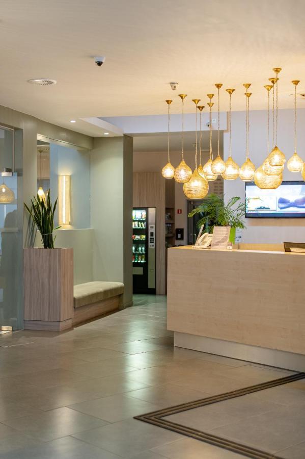 Hotel & Aparthotel Alize Mouscron Esterno foto